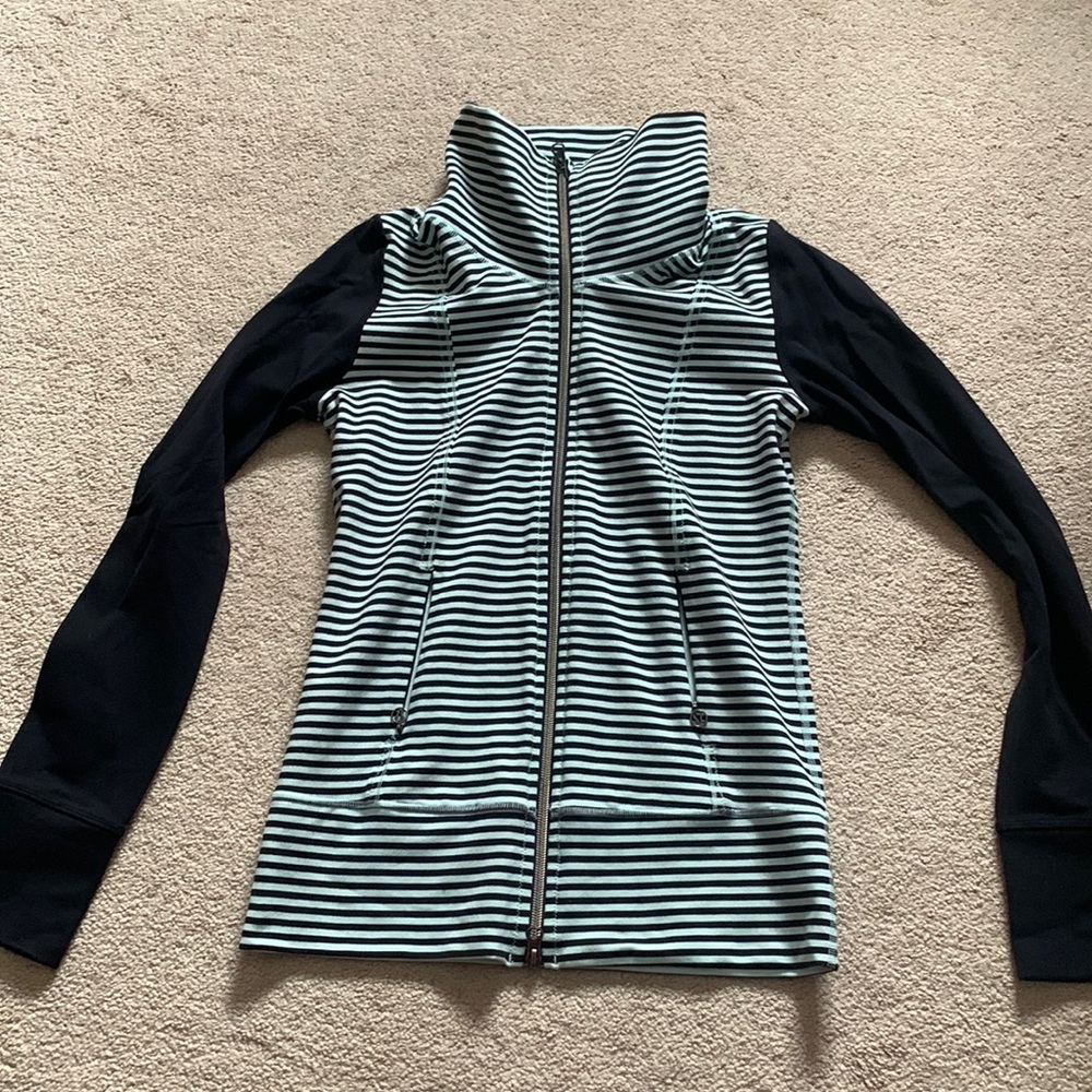 Lululemon zip up jacket